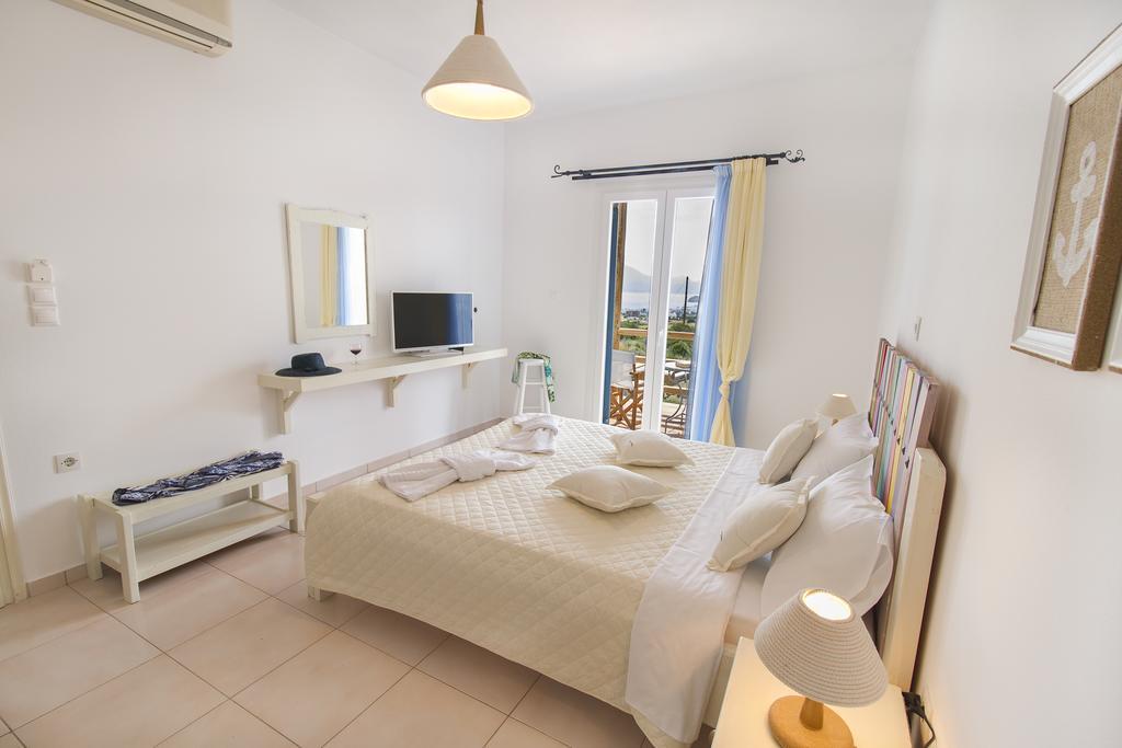 Faros Apartments Milos Island Exterior foto