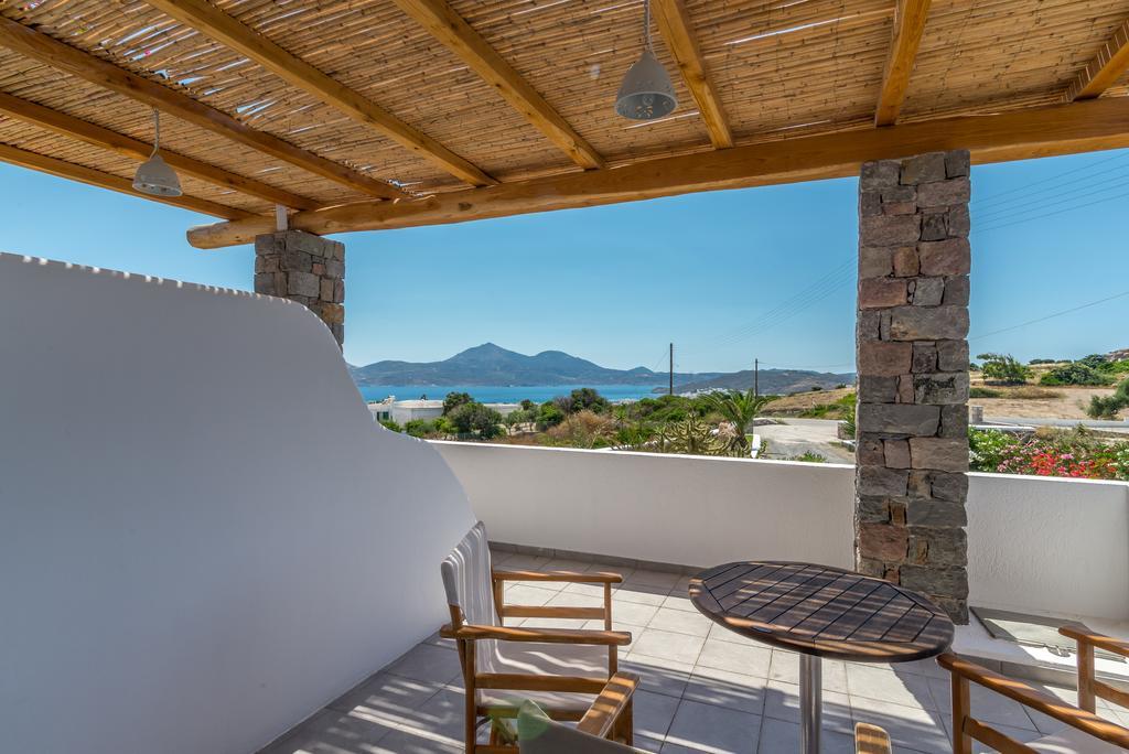 Faros Apartments Milos Island Exterior foto